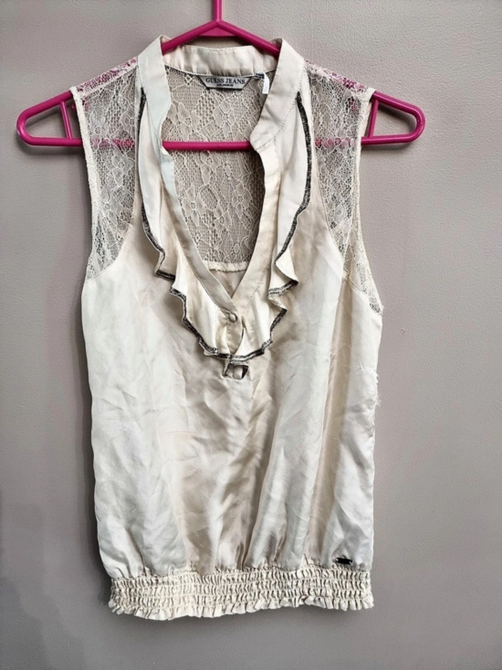 Guess Jeans Lace Ruffle Blouse in White Size Small *has Damage!!*